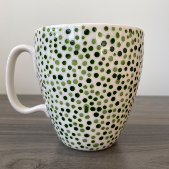 Hand Painted Green Dot Mug - Picture 6 of 8